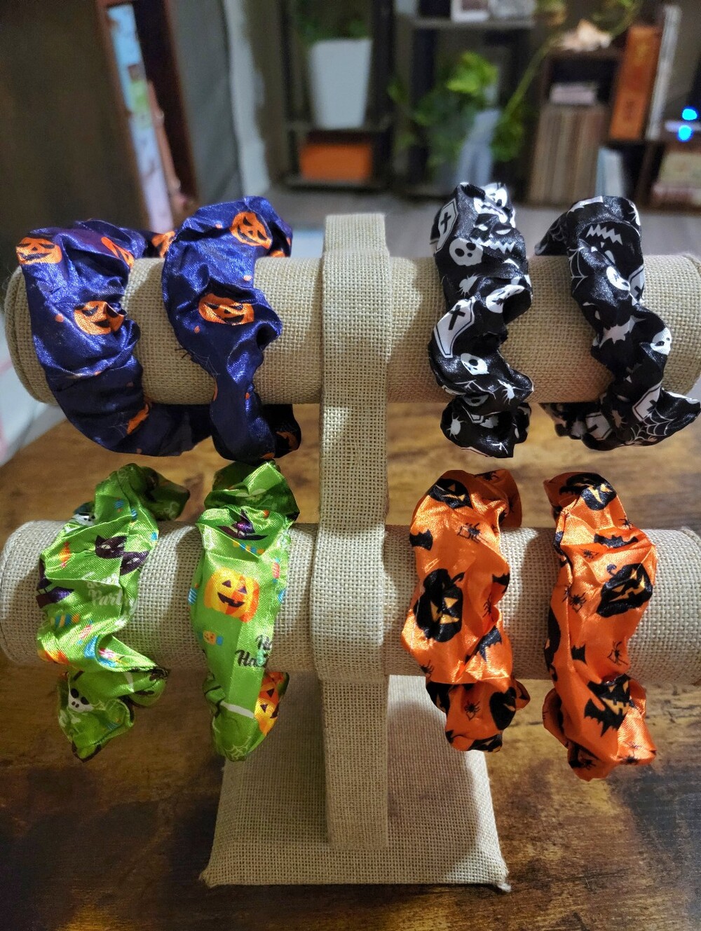 8pcs Halloween Satin Silk Scrunchie Hair Tie Bundle Set